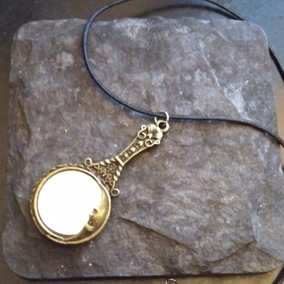 Fairytale Forest Magic Mirror Charm Necklace - Picture 3 of 5